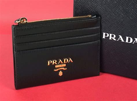 prada porte monnaie|Porte.